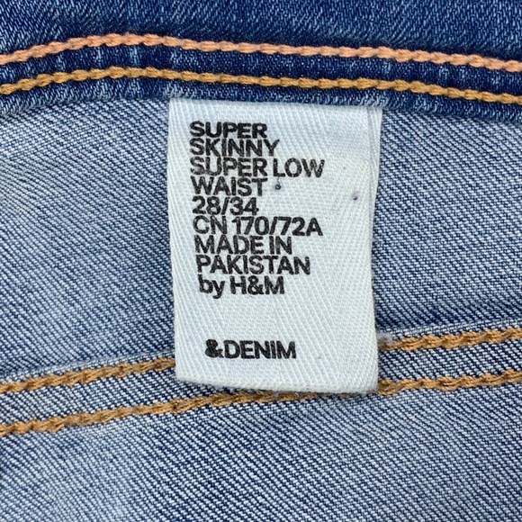 H&M Low Rise Skinny Jeans - Picture 2 of 4
